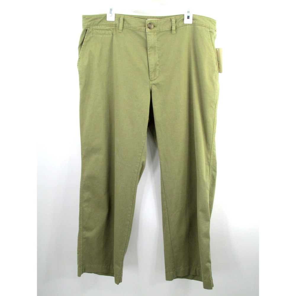 NWT UNIVERSAL THREAD Khaki Chino Pants Women 17 Olive Green Straight Stretch